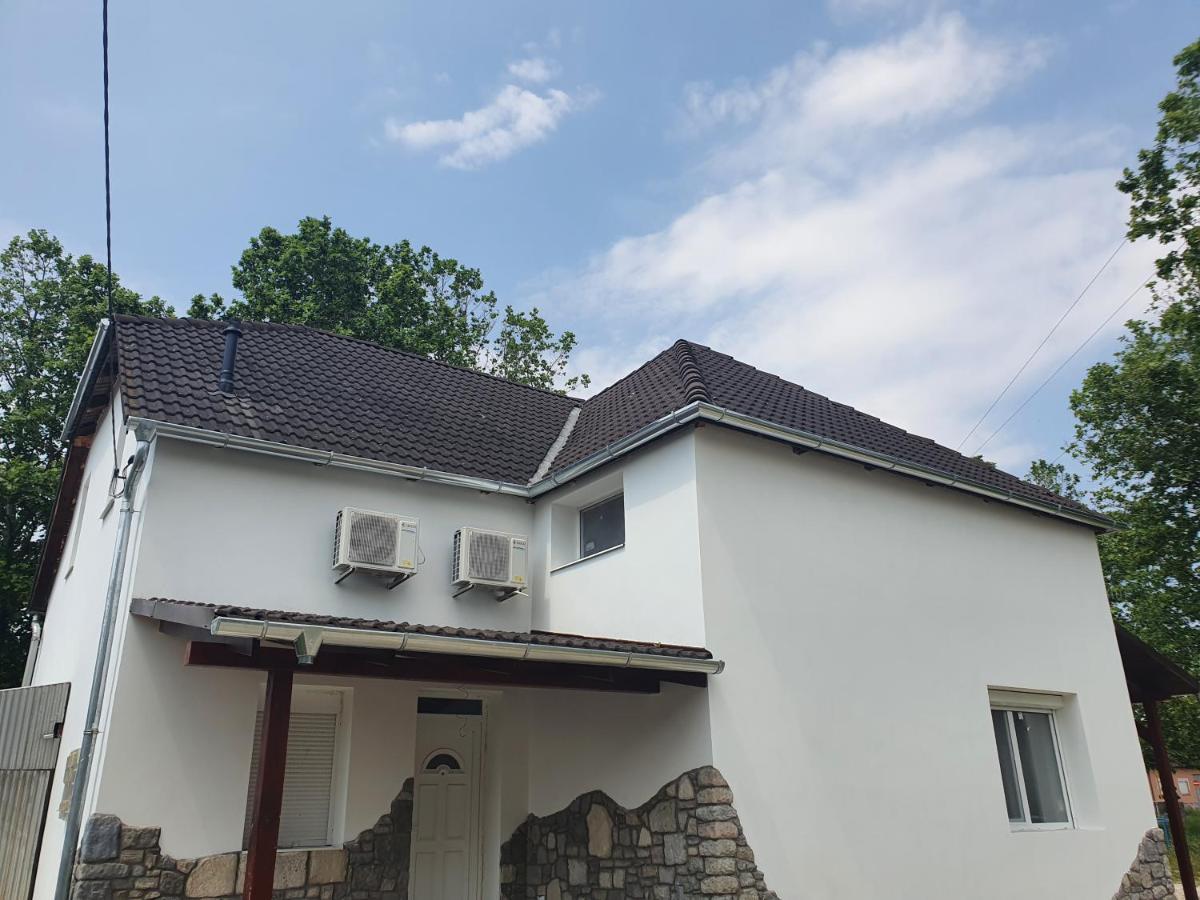 Sosto Apartman Székesfehérvár Exterior foto