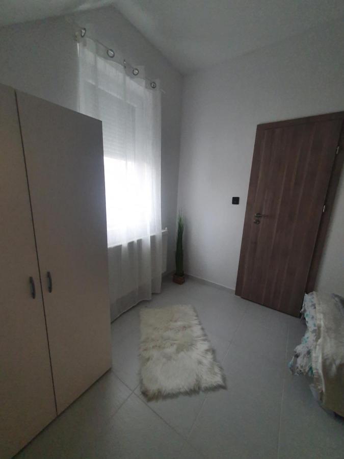 Sosto Apartman Székesfehérvár Exterior foto