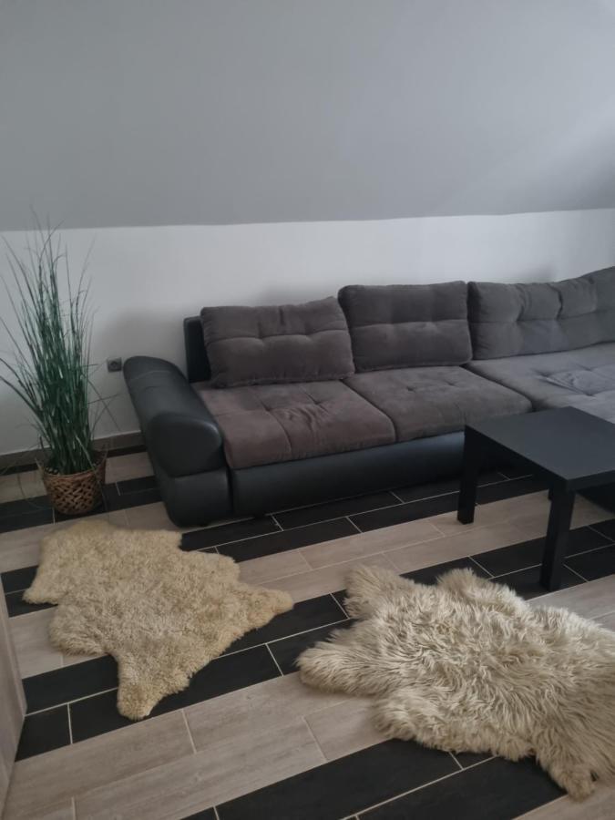 Sosto Apartman Székesfehérvár Exterior foto